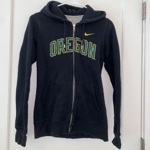 University of Oregon hoodie, size M